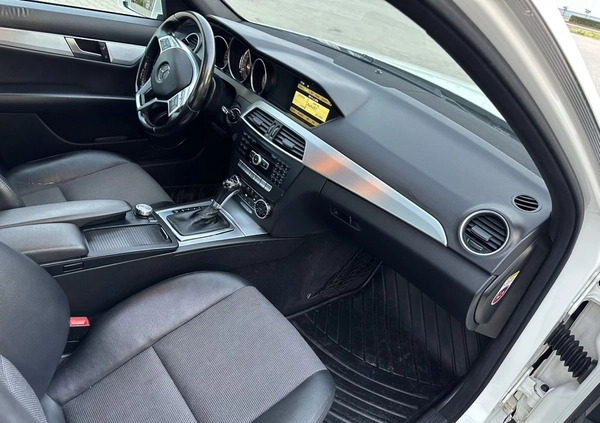 Mercedes-Benz Klasa C cena 39900 przebieg: 270300, rok produkcji 2011 z Grabów nad Prosną małe 211